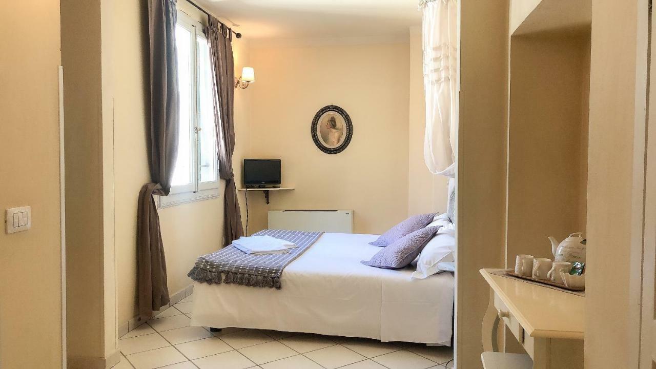 B&B Life Style Novecento Florence Buitenkant foto